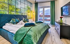 Holiday Mountain Residence, Sun & Snow